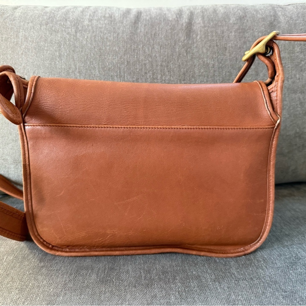 Vintage Coach Leather Patricia Legacy Crossbody Shoulder Bag British Tan - Picture 3 of 14
